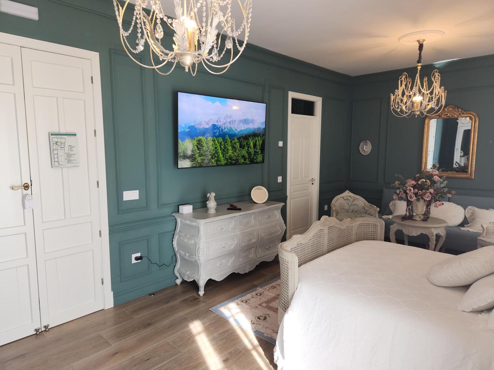 Hotel Boutique Iulia 5 Estrellas Medina de las Torres Екстериор снимка